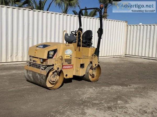2012 CATERPILLAR CB24 VIBRATORY TANDEM SMOOTH DRUM ROLLER 316012