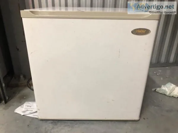 Vendo Mini Nevera HAIER 80