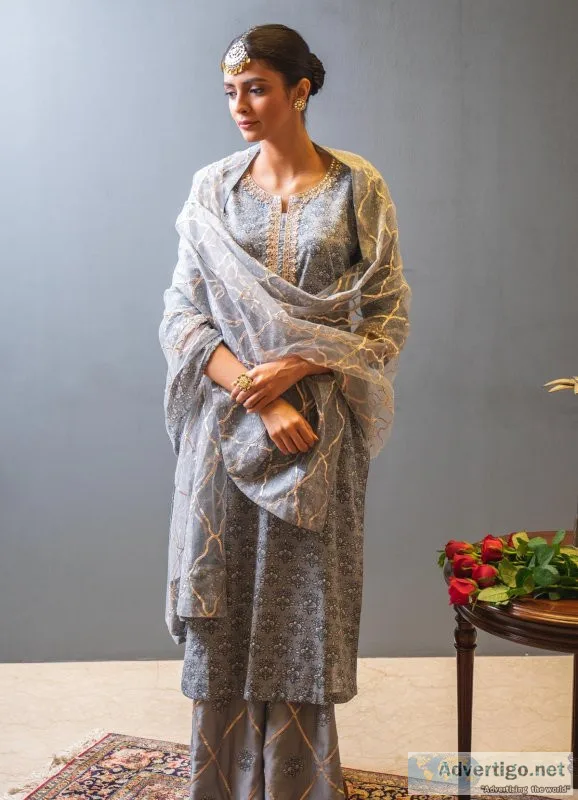 Buy designer salwar kameez for women | maaisarah