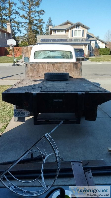 Flatbed off of a truck 6 12 by 8