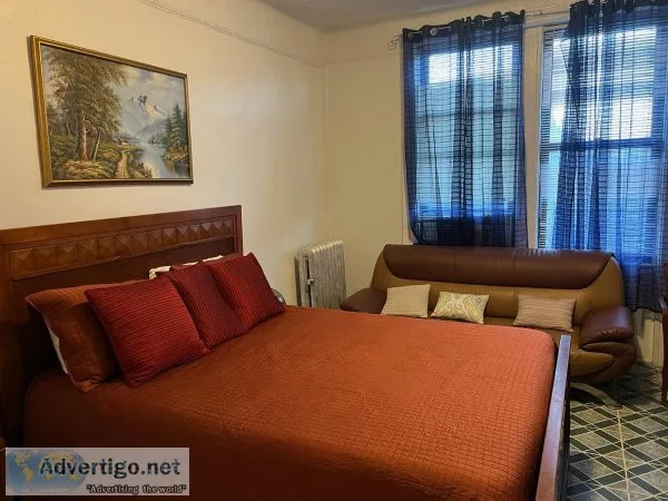 TWO Furnished room 4 rent by - Nagle St  Inwood Dyckman