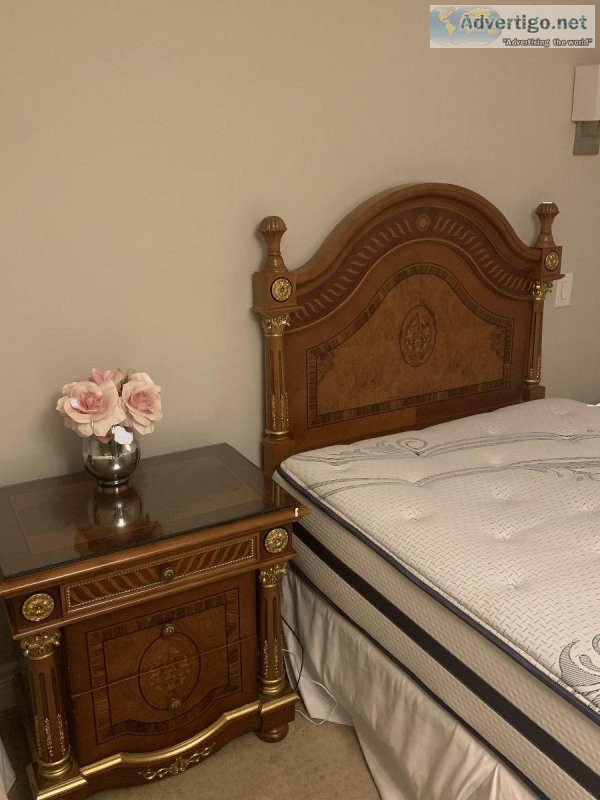 BEAUTIFUL BEDROOM SET