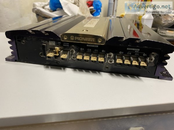 Premier GM-622 amplifier
