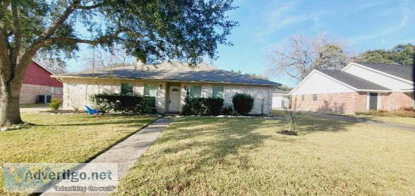 The house has 4 bedrooms with 2.5 baths