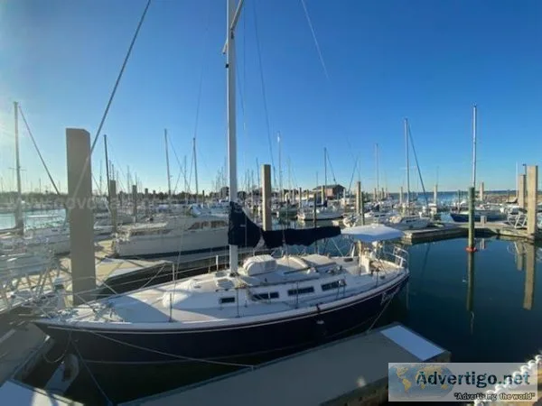 1986 Catalina 36  Sailboat