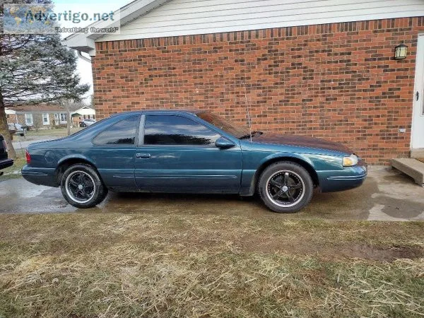 Ford Thunderbird LX