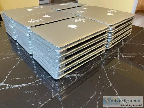 Lot of 60 Macbook Airs