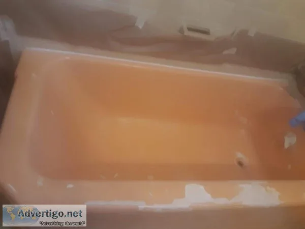 Bathtub Reglazing Specialist