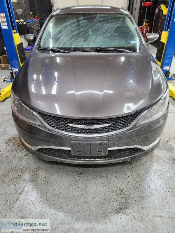 2015 Chrysler 200 200C Sedan 4D