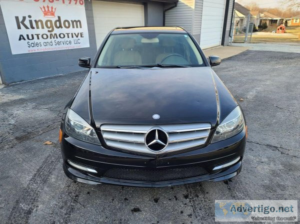 2011 Mercedes-Benz C-Class C300 Luxury Sedan 4D