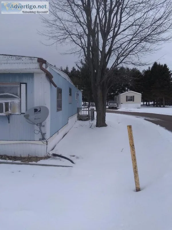 12x60 2bd 1bth fixer upper larger lot