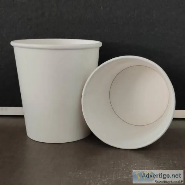 Disposable Food Containers with Lid by Ishwara
