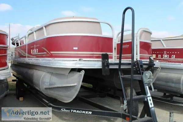 2014 Sun Tracker Party Barge 22 DLX RF Pontoon Boat Red with Tra