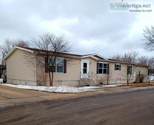 Beautiful 3bdrm 2bth Mobile Home for Sale