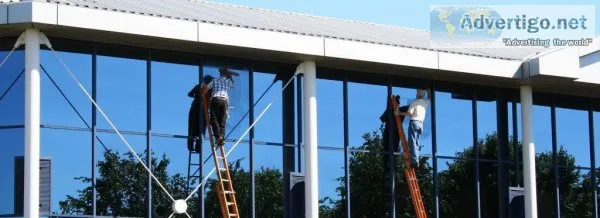 Facade-cleaning-serv ices-in-noida