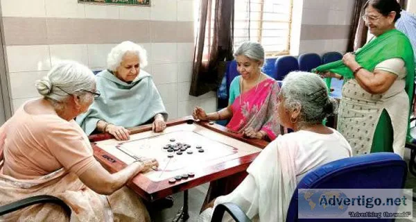 Best old age home in noida