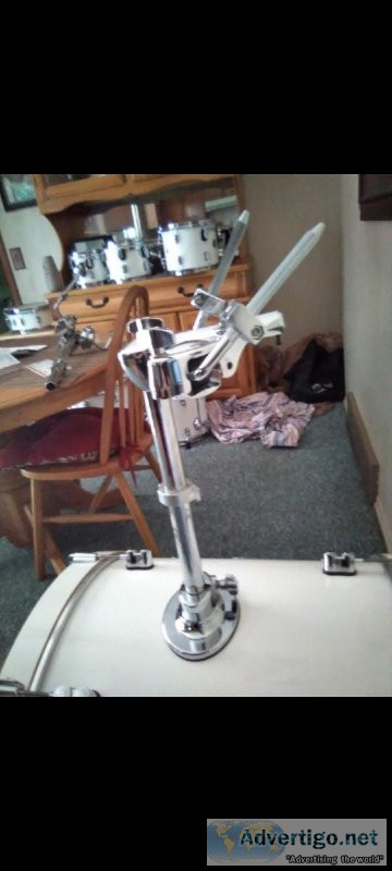 Tama double Tom mount for bass drum