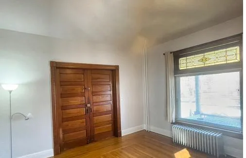 Fully Furnished 1 Bed 1 Bath Apt for rent at 1095 in Cincinati