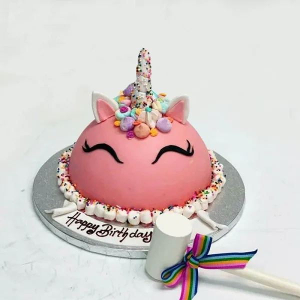 Order pinata cake online from myflowertree