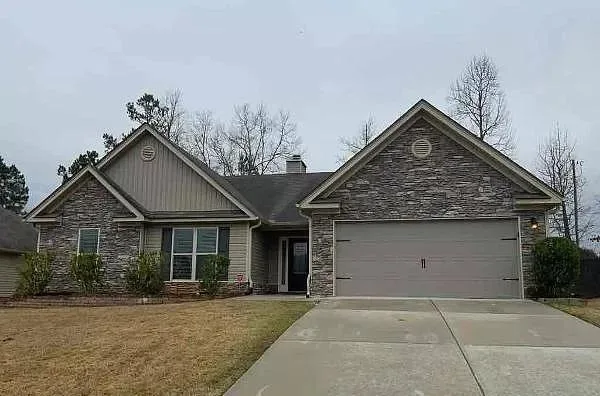 1043 Blakewood Ct Bethlehem GA 30620