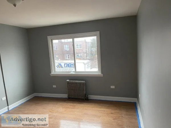 Renovated 2nd flr Apt near LIRR Qns Vlge Stn