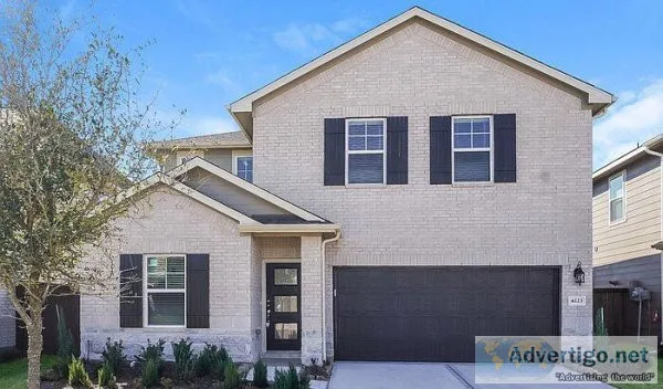 Single family home available now 
