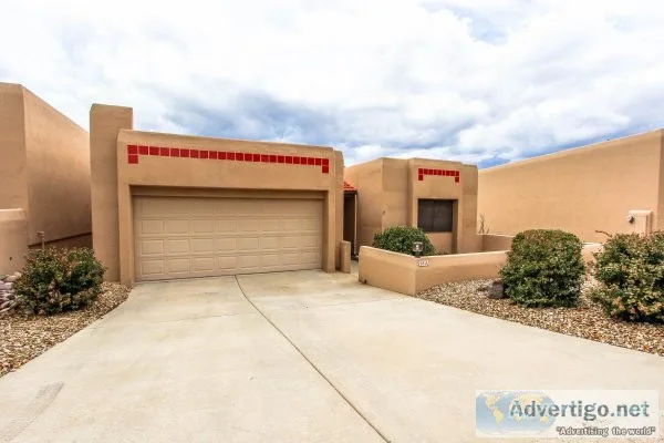 Fully Furnished 2 Bed 2 Bath house for rent at 1900 in Prescott