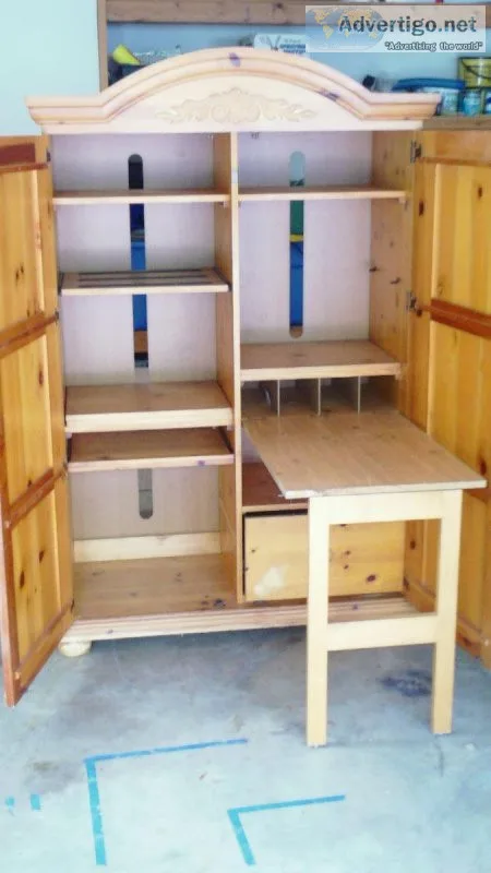 Cabinet Desk