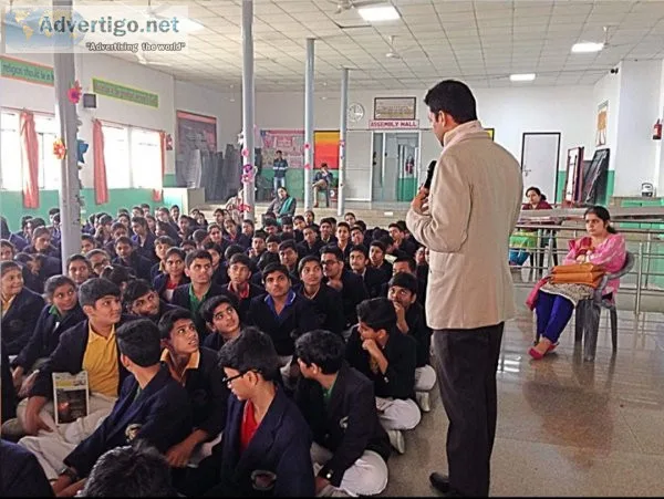 Golden future - career counselling in lucknow