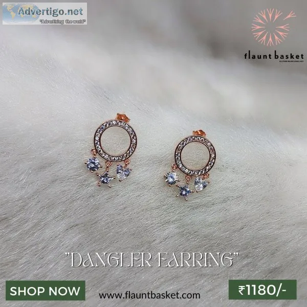 Dangler earring