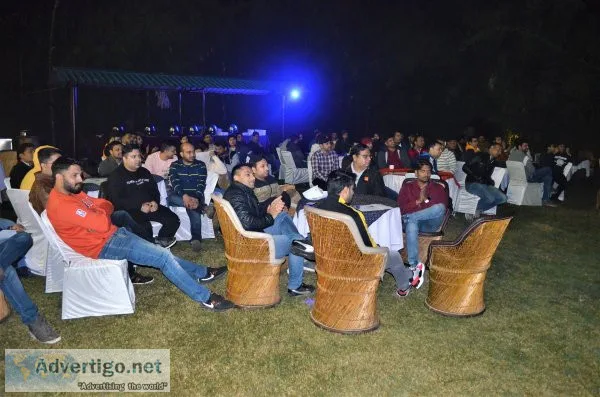 Corporate tours packages