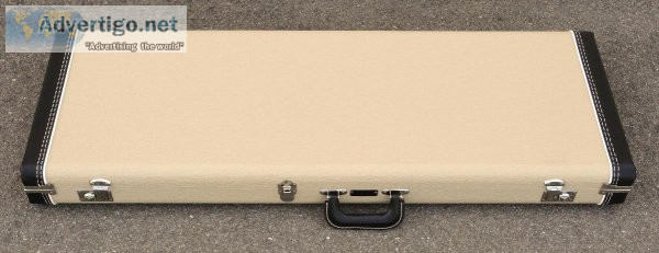 Fender 1963 REISSUE StratocasterTelecas ter Case - White W Orang