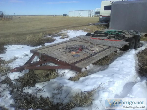 20 foot Heavy-Duty Flatdeck Trailer with bumper-pull ball hitch