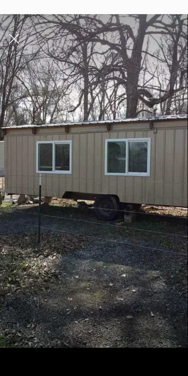 2007 Home Made Commercial Building
