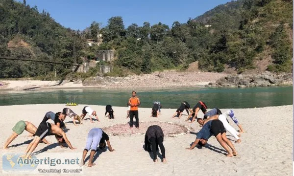 Yoga school in rishikesh