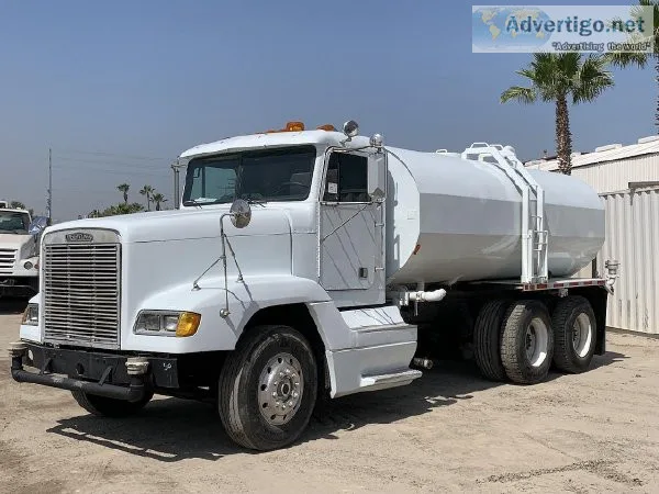 1990 FREIGHTLINER FLD120 4000 GALLON WATER TRUCK 20901222