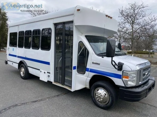 2011 Ford E450 Non-CDL Wheelchair Bus For Sale (A5165)