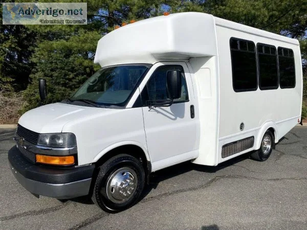 2012 Chevrolet G3500 Shuttle Bus Non-CDL 14 Passengers (A5162)