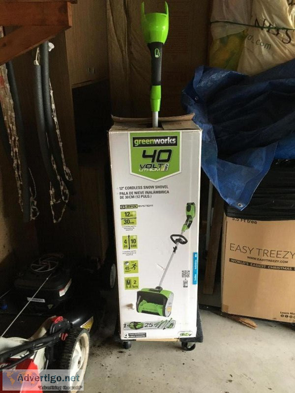 Greenworks cordless snow shovel