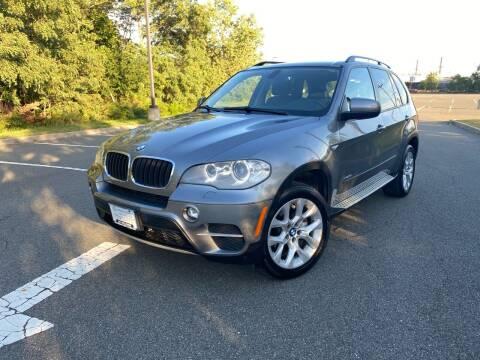 2012 BMW X5 xDrive35i Premium AWD 4dr SUV