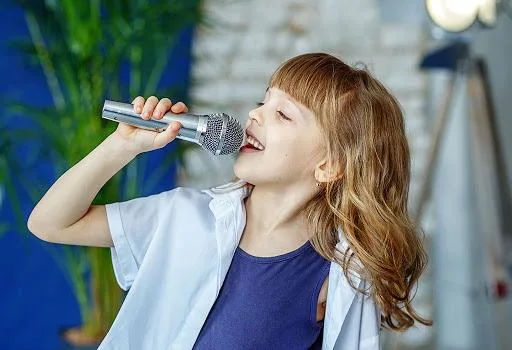 Singing Lessons From Experts