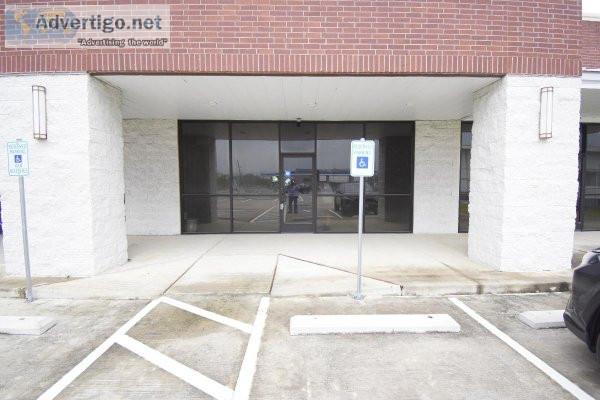 New Retail Center Adjacent to the corner of Hwy 146 and Spencer 