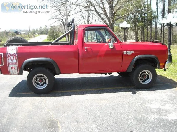 LOW MILE 1987 DODGE W100 ROYAL SE