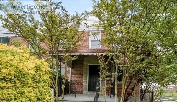 BEAUTIFUL 3 BEDROOM 2 BATH HOME
