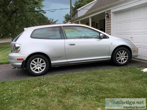 Clean 2002 Civic Si