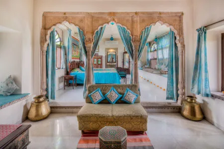 Palaces in rajasthan to stay