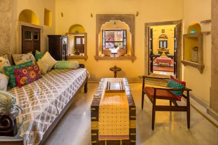 Palaces in rajasthan to stay
