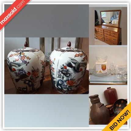 Surrey Moving Online Auction - 82 Avenue
