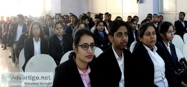 Best College for B.Sc (IT) Noida &ndash Avviare Educations Hub