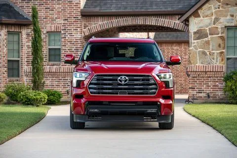 Toyota Sequoia
